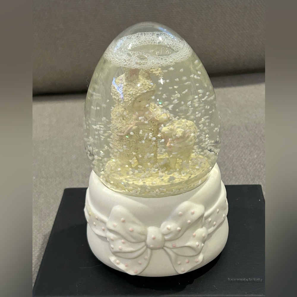 Dept 56 SnowBunnies Water globe